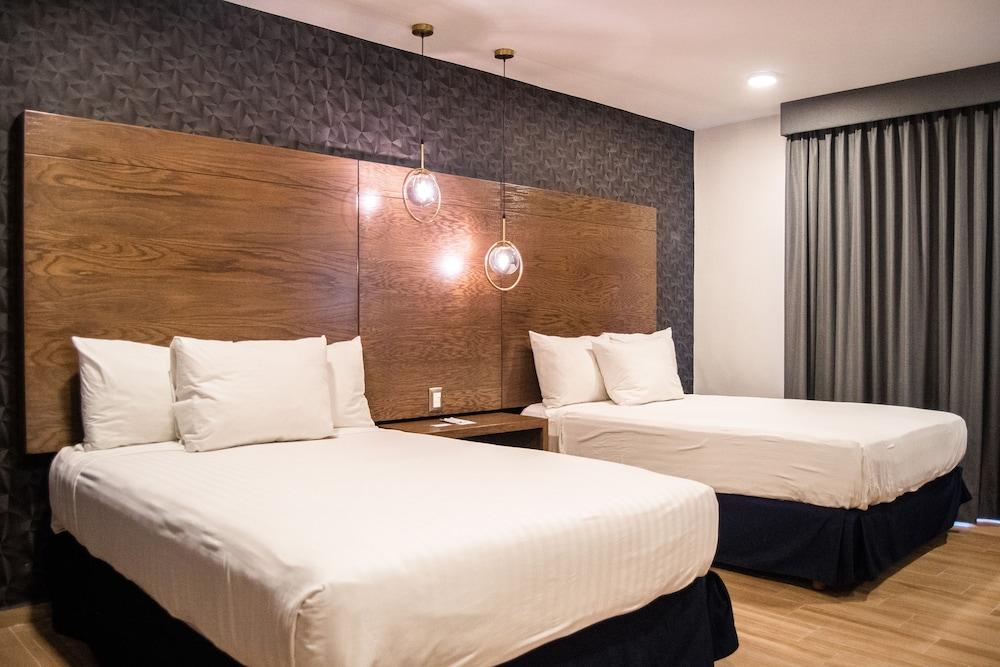 Hotel Gran Plaza & Convention Center Guanajuato Eksteriør billede