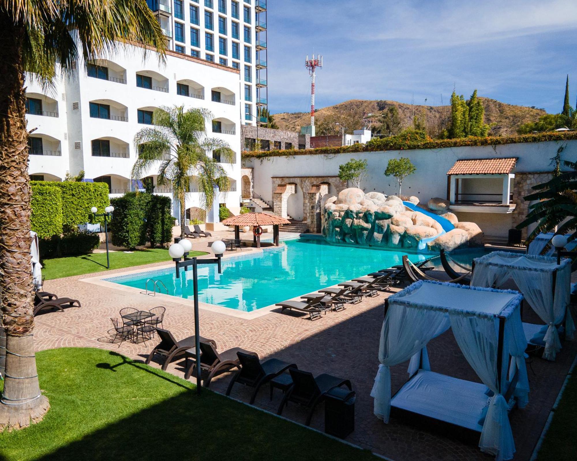 Hotel Gran Plaza & Convention Center Guanajuato Eksteriør billede