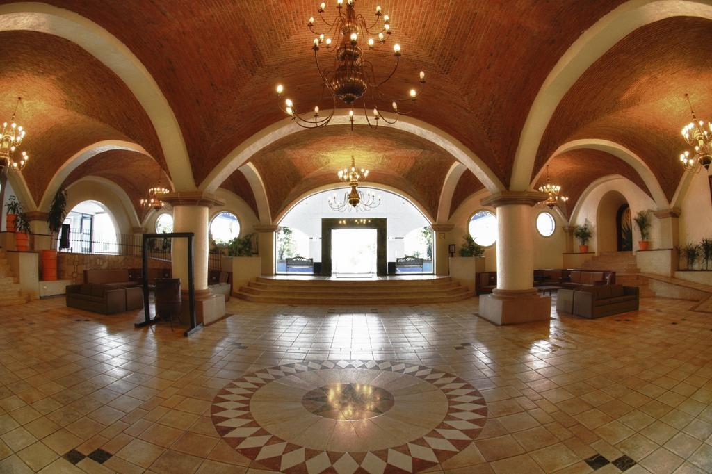 Hotel Gran Plaza & Convention Center Guanajuato Eksteriør billede